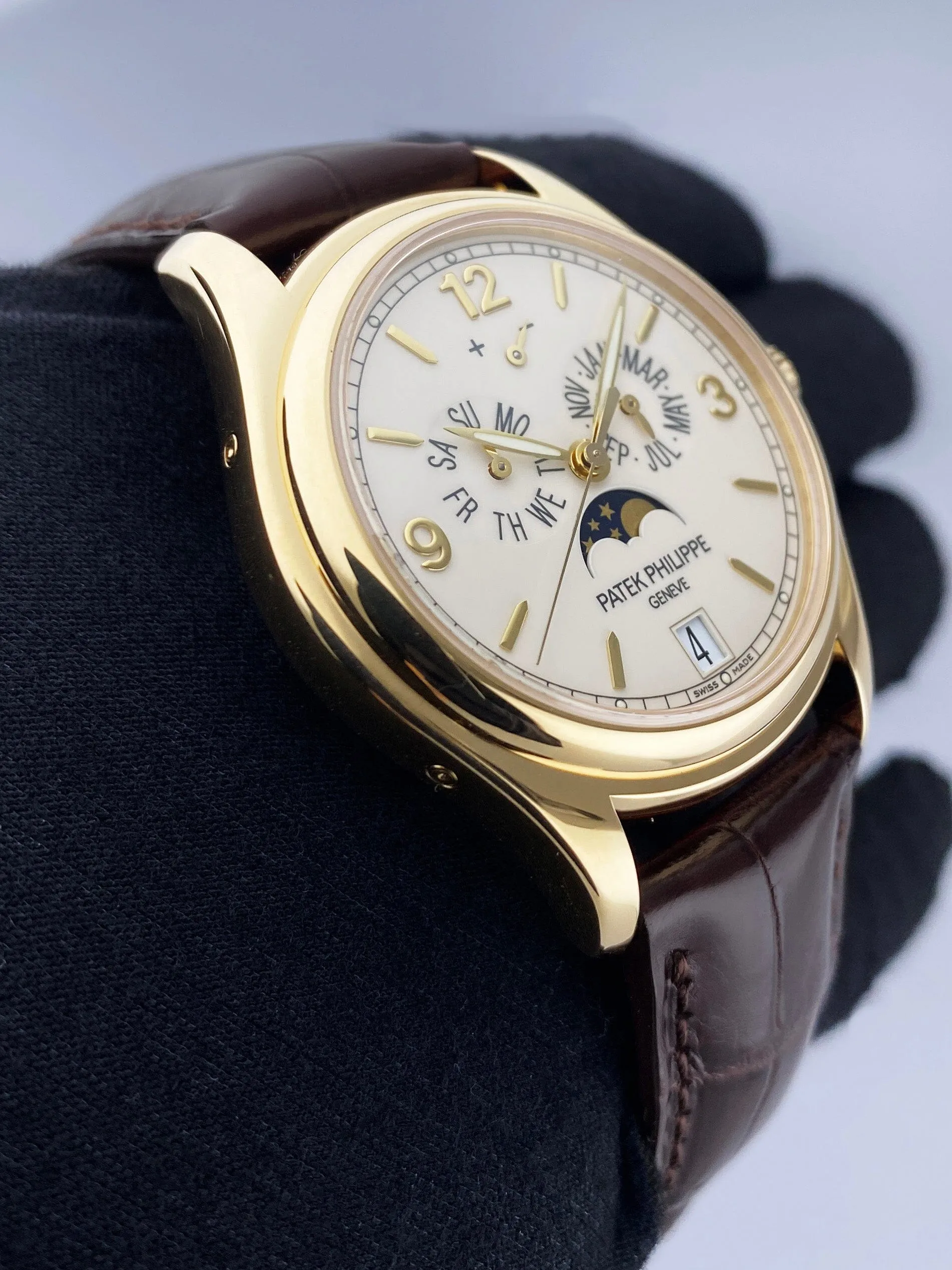 Patek Philippe Annual Calendar 5146J Cream Dial Mens Watch With Box Papers