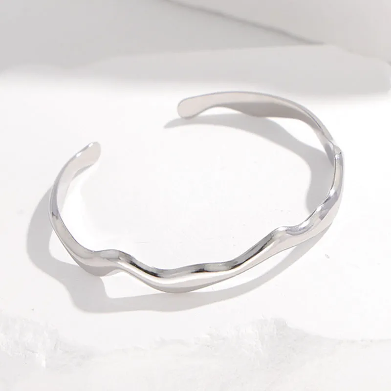 Pia bangle