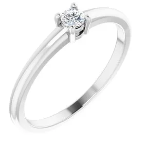 Platinum 1/10 CTW Natural Diamond Ring