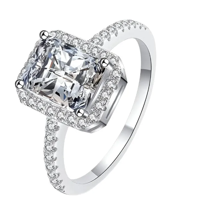 Radiant Cut Diamond Engagement Ring