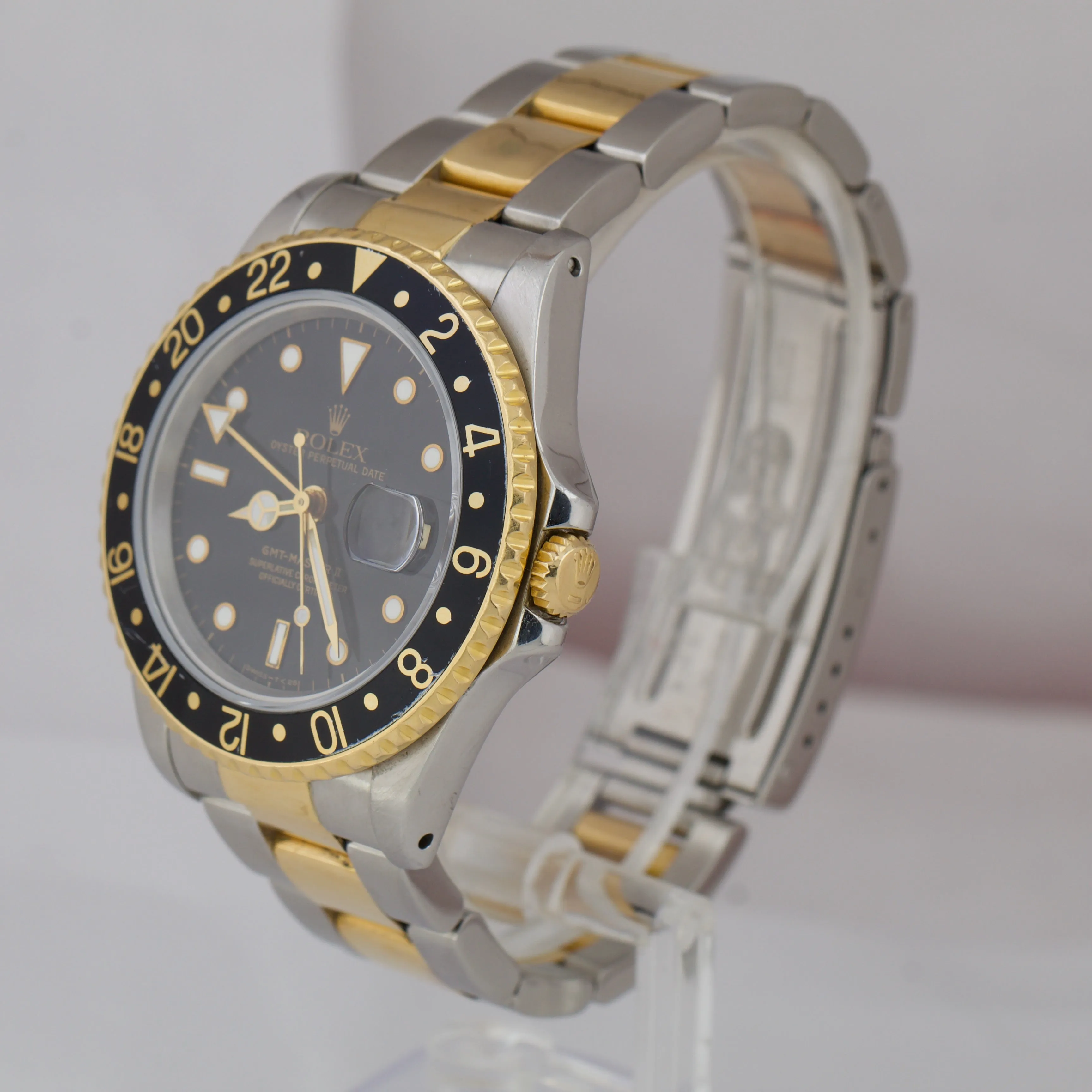 Rolex GMT-Master Black 16713 40mm 18K Gold Two Tone Stainless Watch