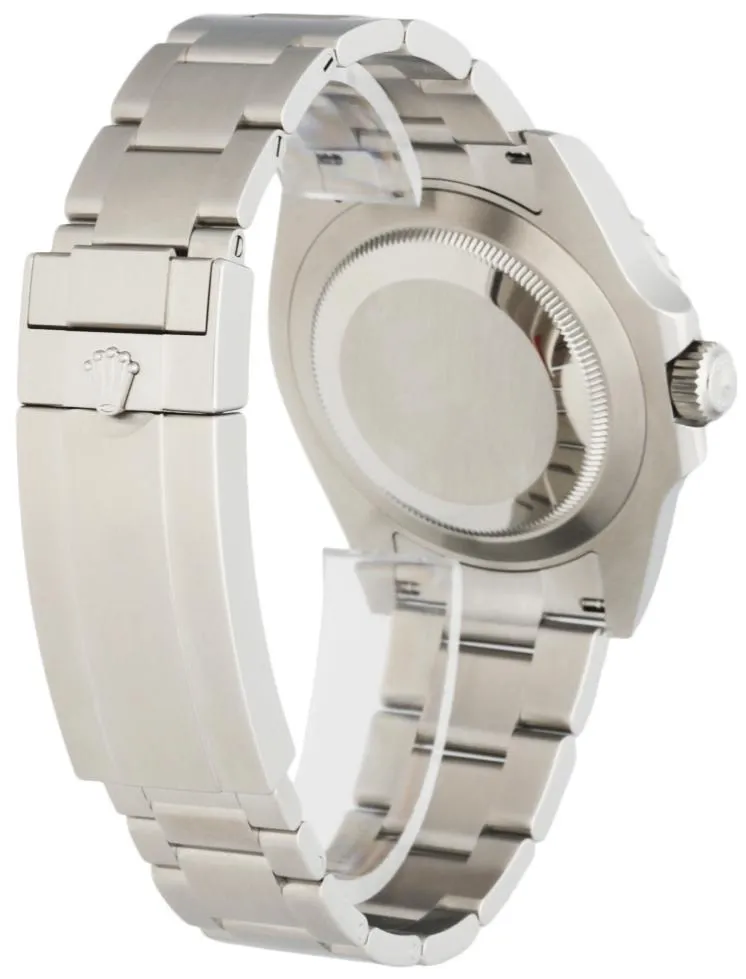 Rolex Submariner 124060 Men's watch Box & papers