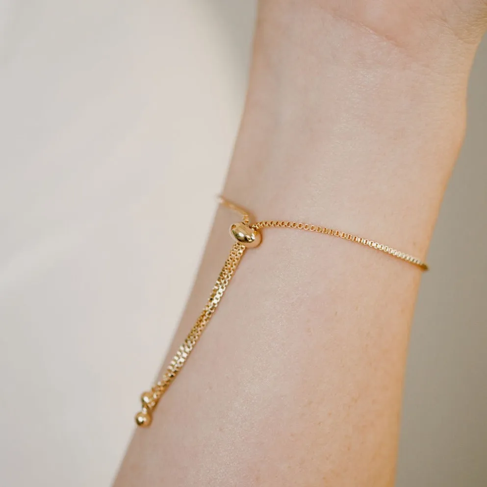 Round Mother of Pearl Adjustable Bracelet