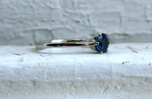 Sapphire Solitaire in 14K White Gold.