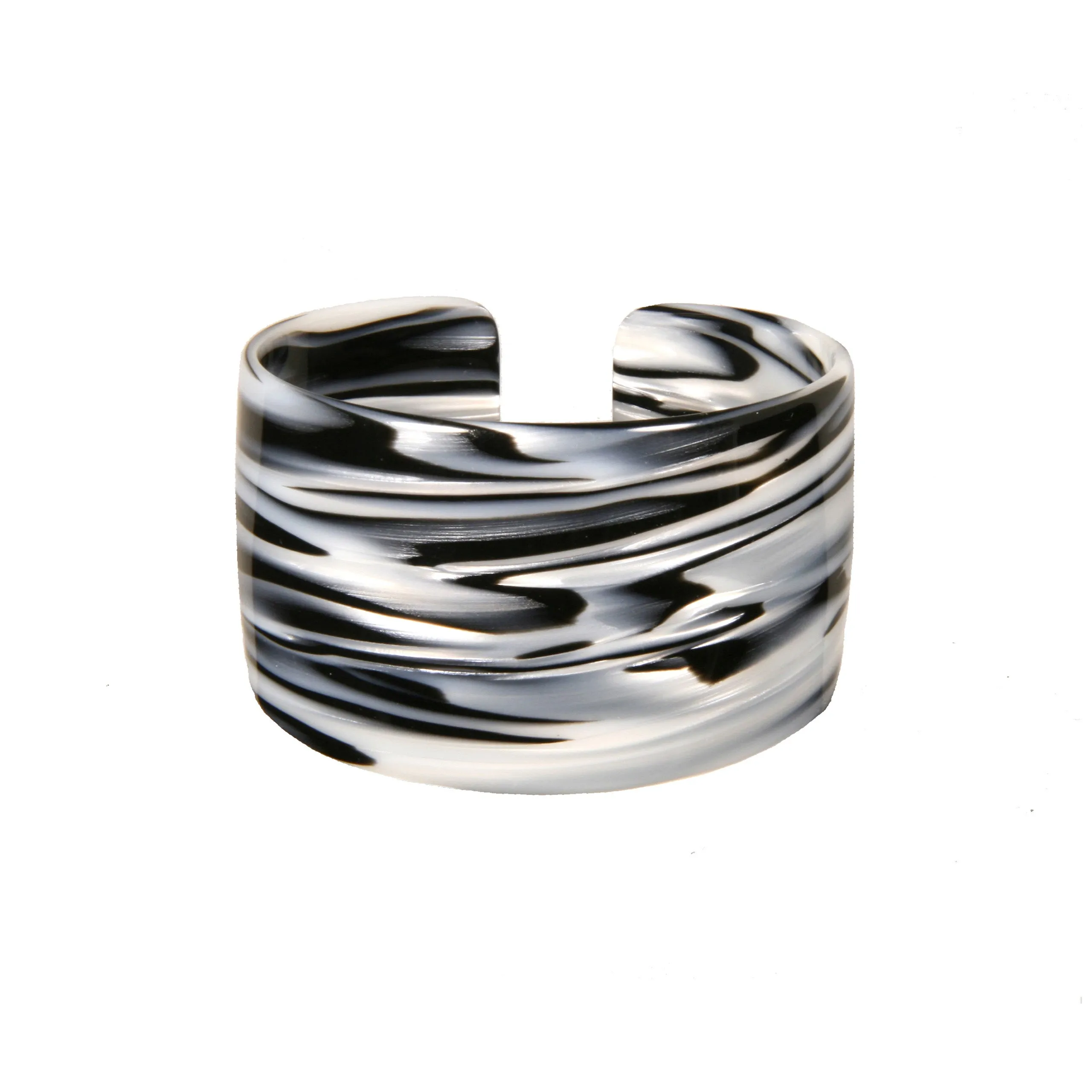Small Tigre Blanc Cuff Bracelet