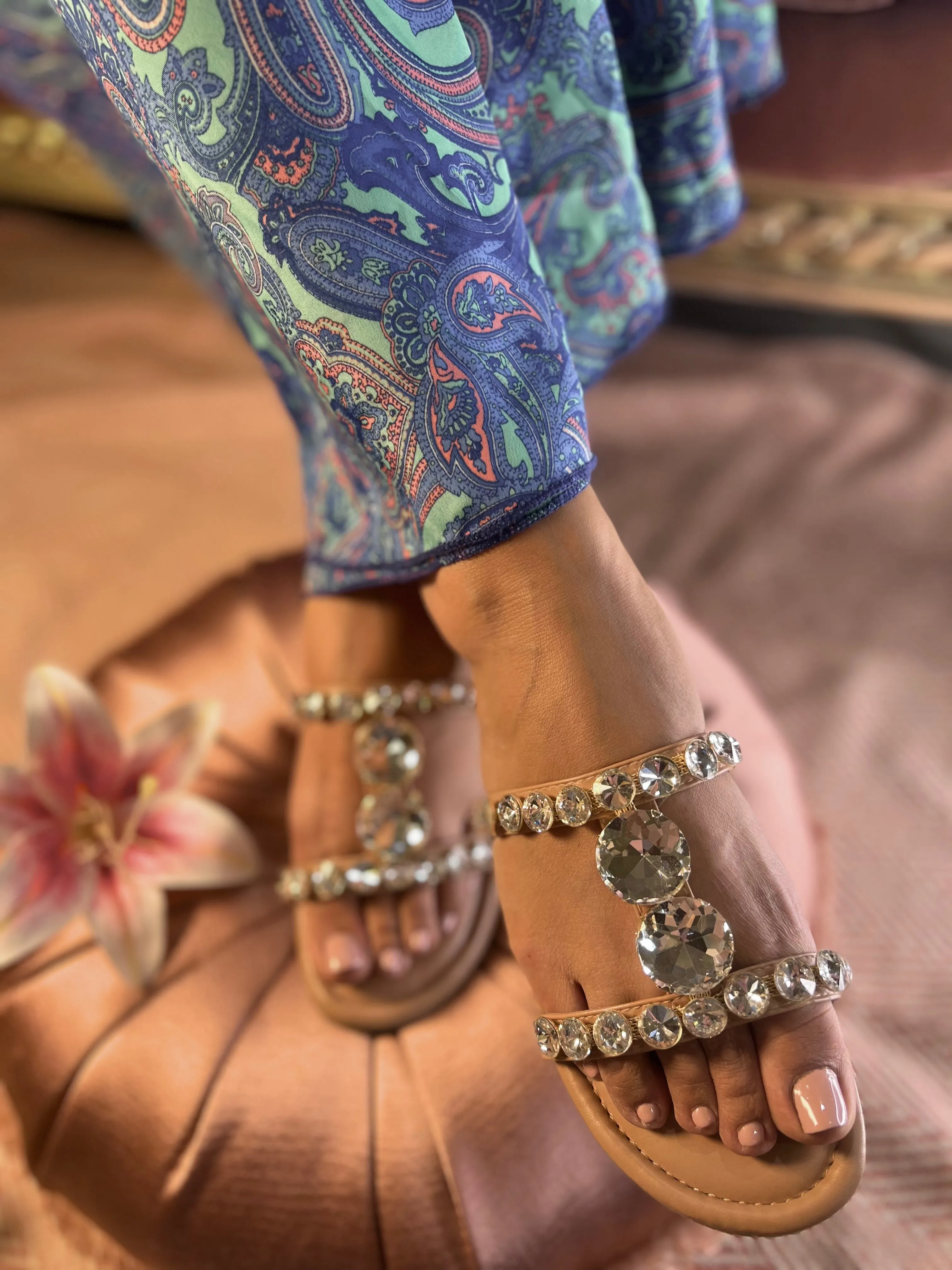 Solitaire Glam Sandals