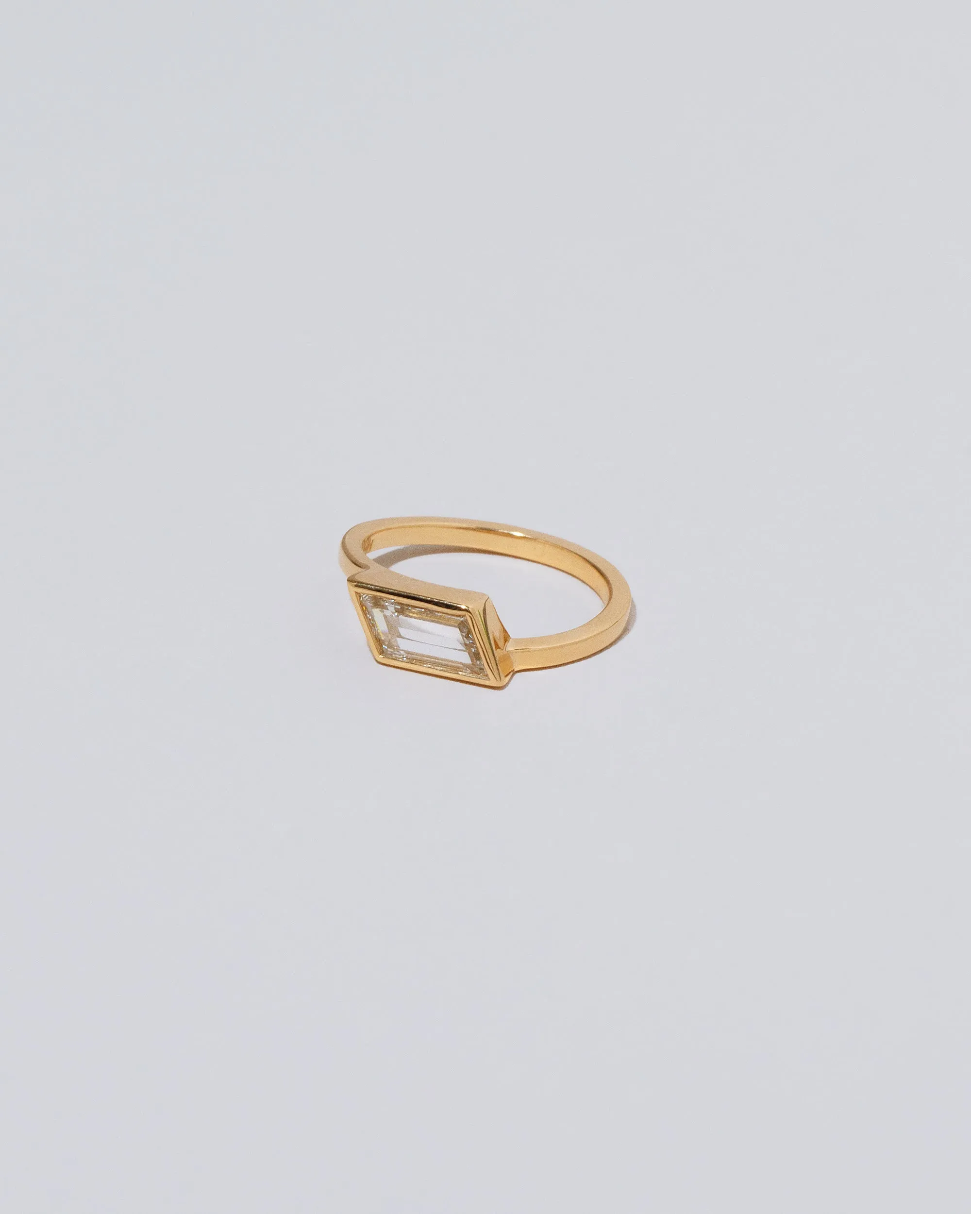 Soutenu Ring