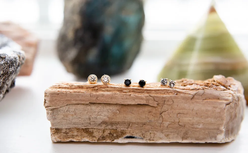 Stars in One's Eyes | Classic Diamond Earrings