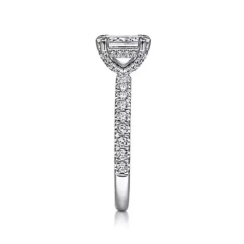 Straight Style Emerald Cut Diamond Engagement Ring Mounting