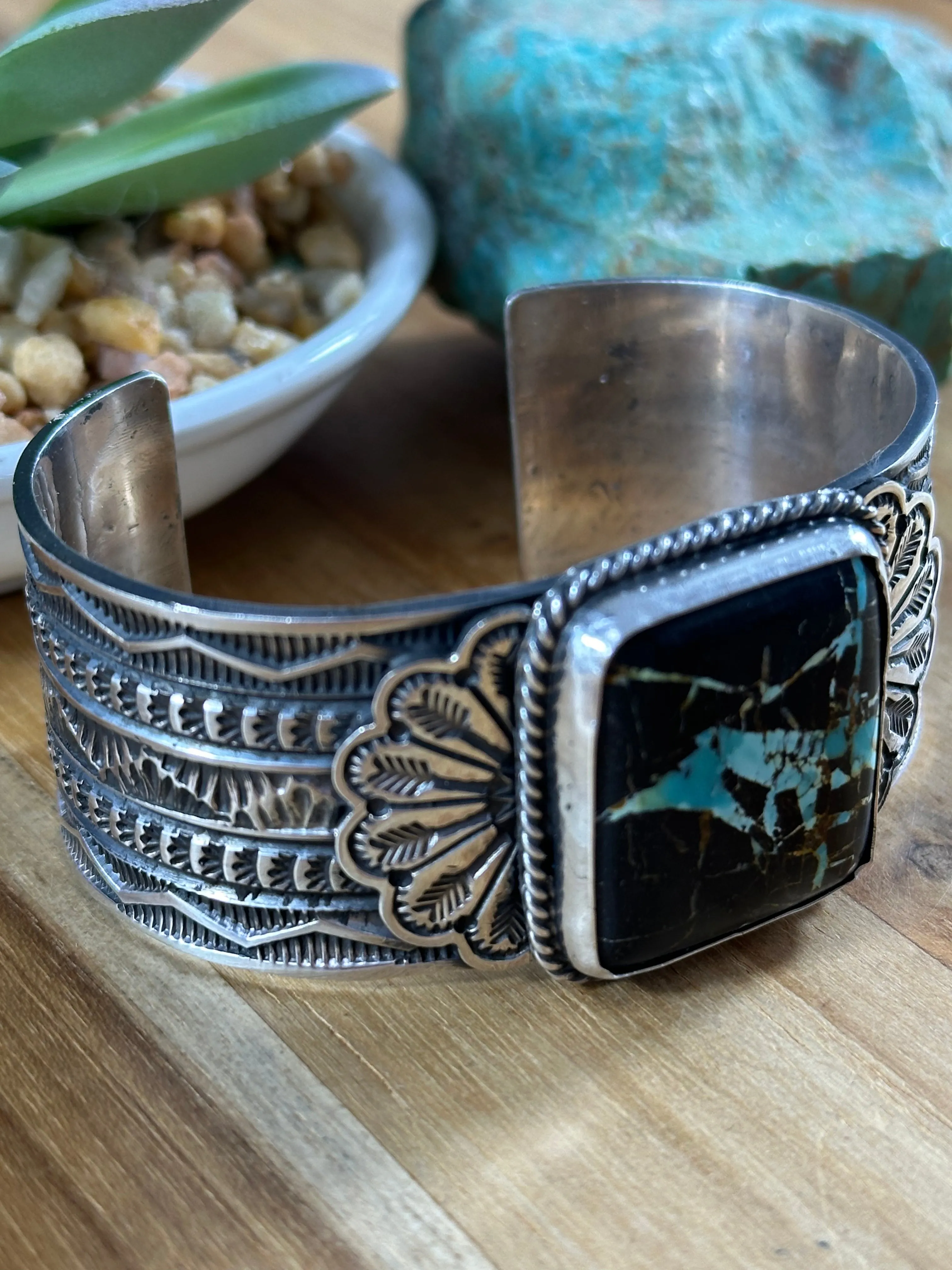 Sunshine Blackjack Cuff