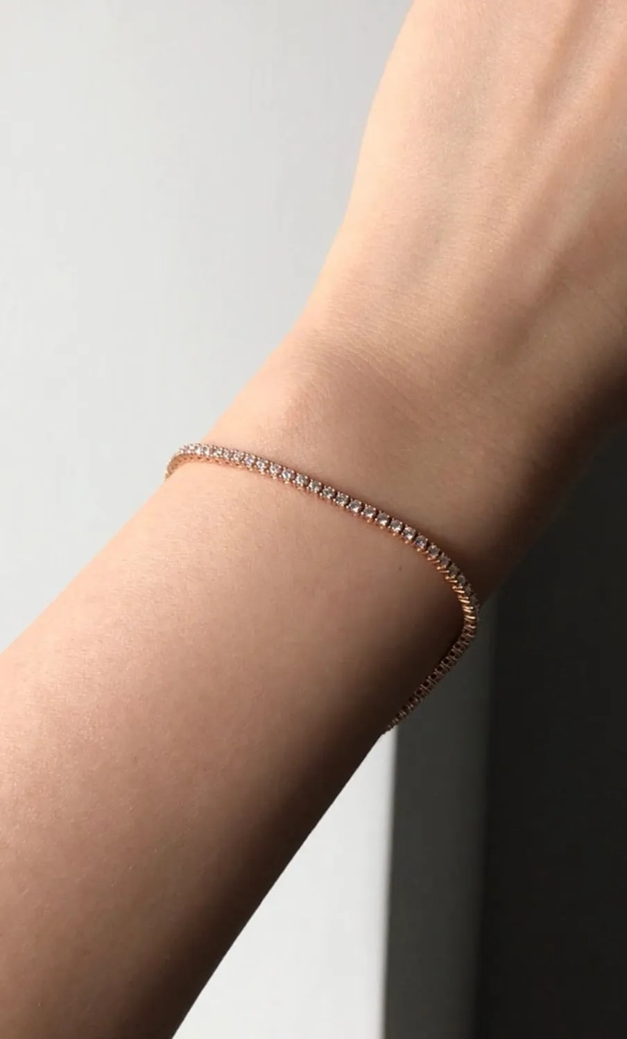 Tennis Bracelet with Round Brilliant Cut Diamond (1.20 cttw) in 18K Rose Gold