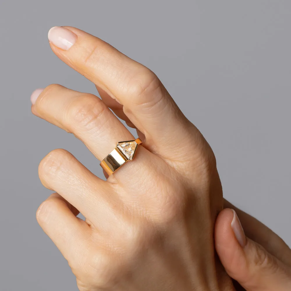 Tuck Ring