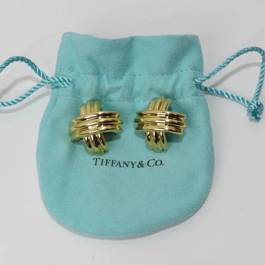 Vintage 18K Gold Tiffanys Earrings
