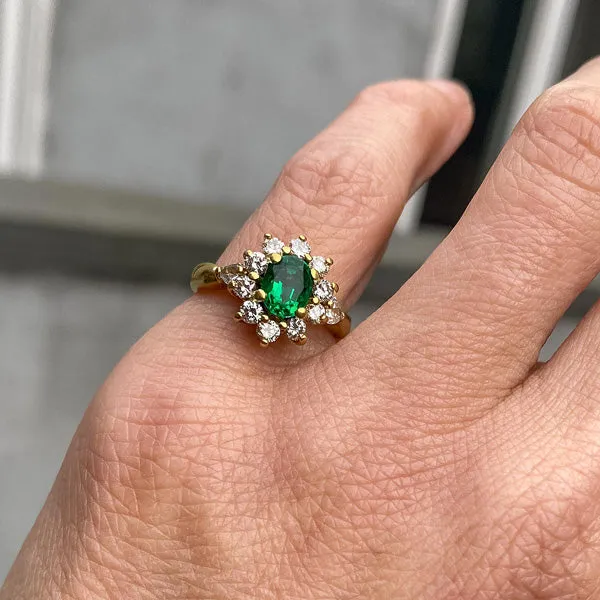 Vintage Emerald & Diamond Ring