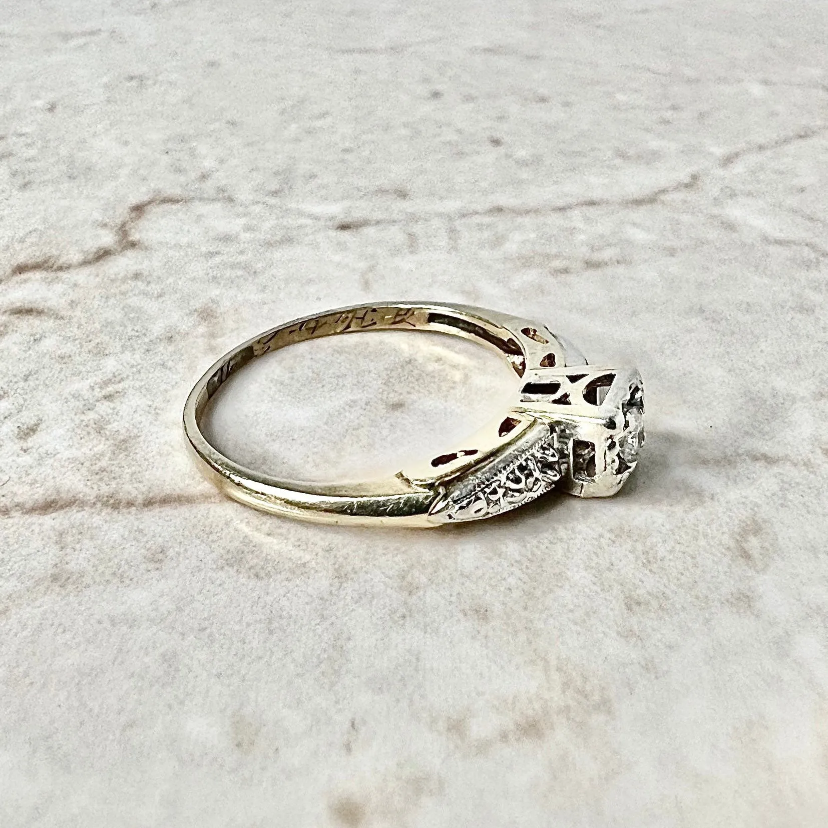 Vintage Retro 14 Karat Gold Diamond Engagement Ring
