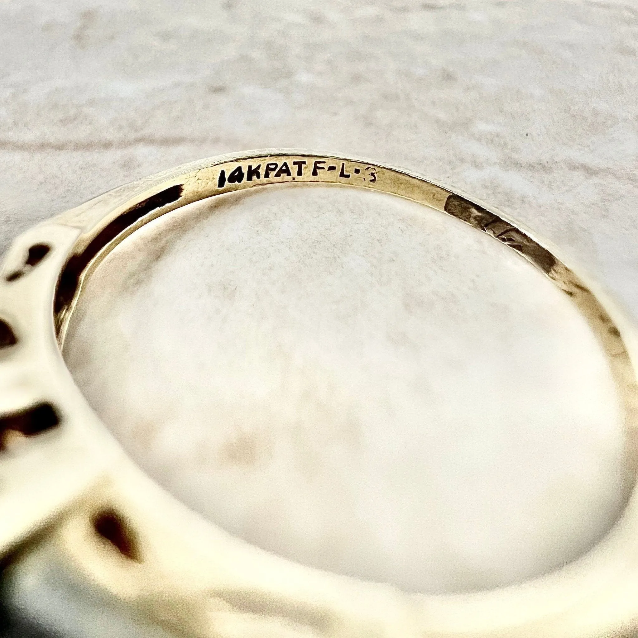 Vintage Retro 14 Karat Gold Diamond Engagement Ring
