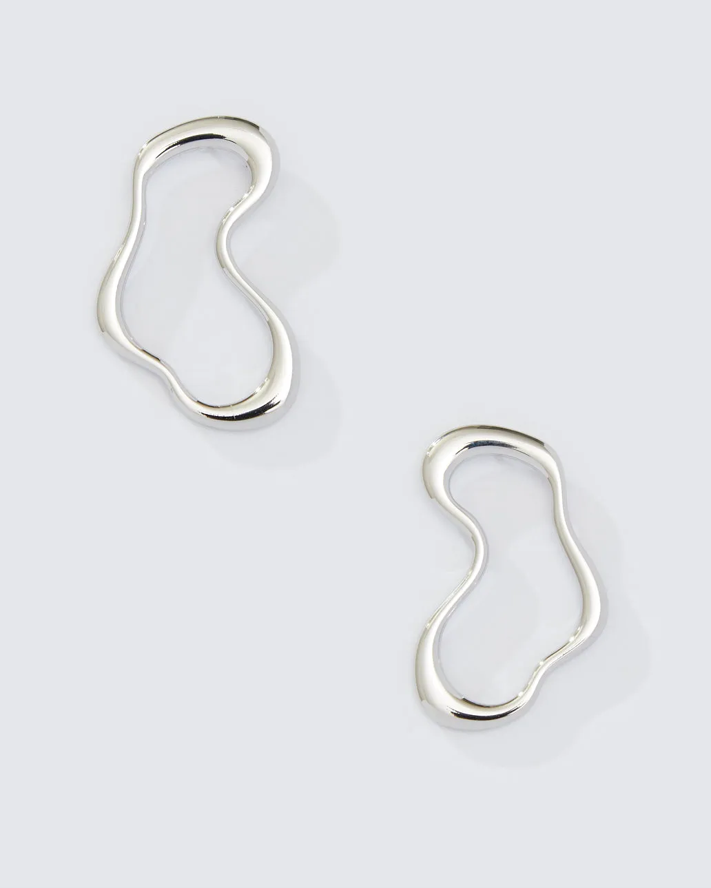 WAVY EARRING