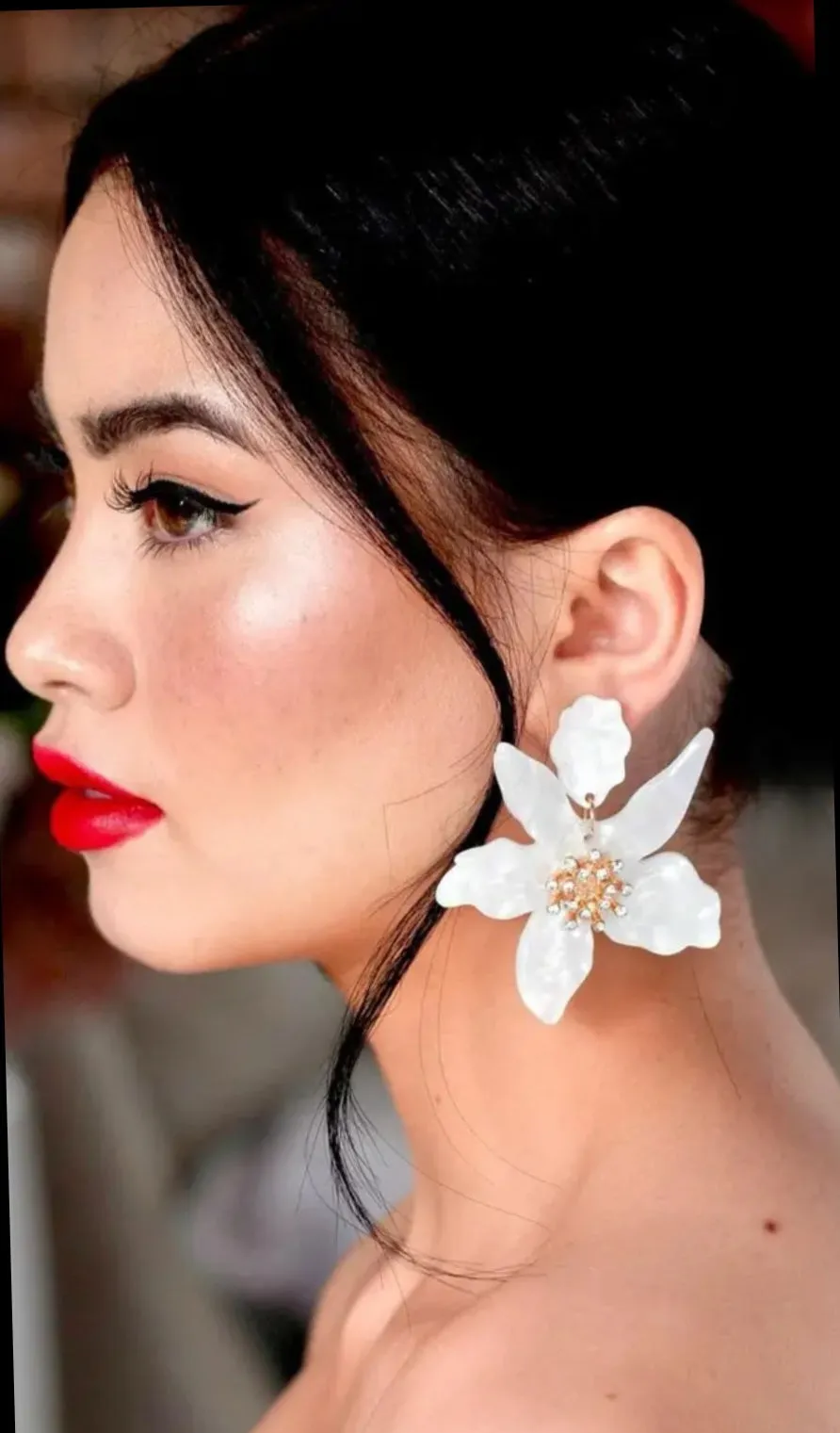 White Flower Earrings