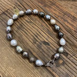 XL Tahitian Pearls w/ Diamond Ball & Clasp Choker | 18"