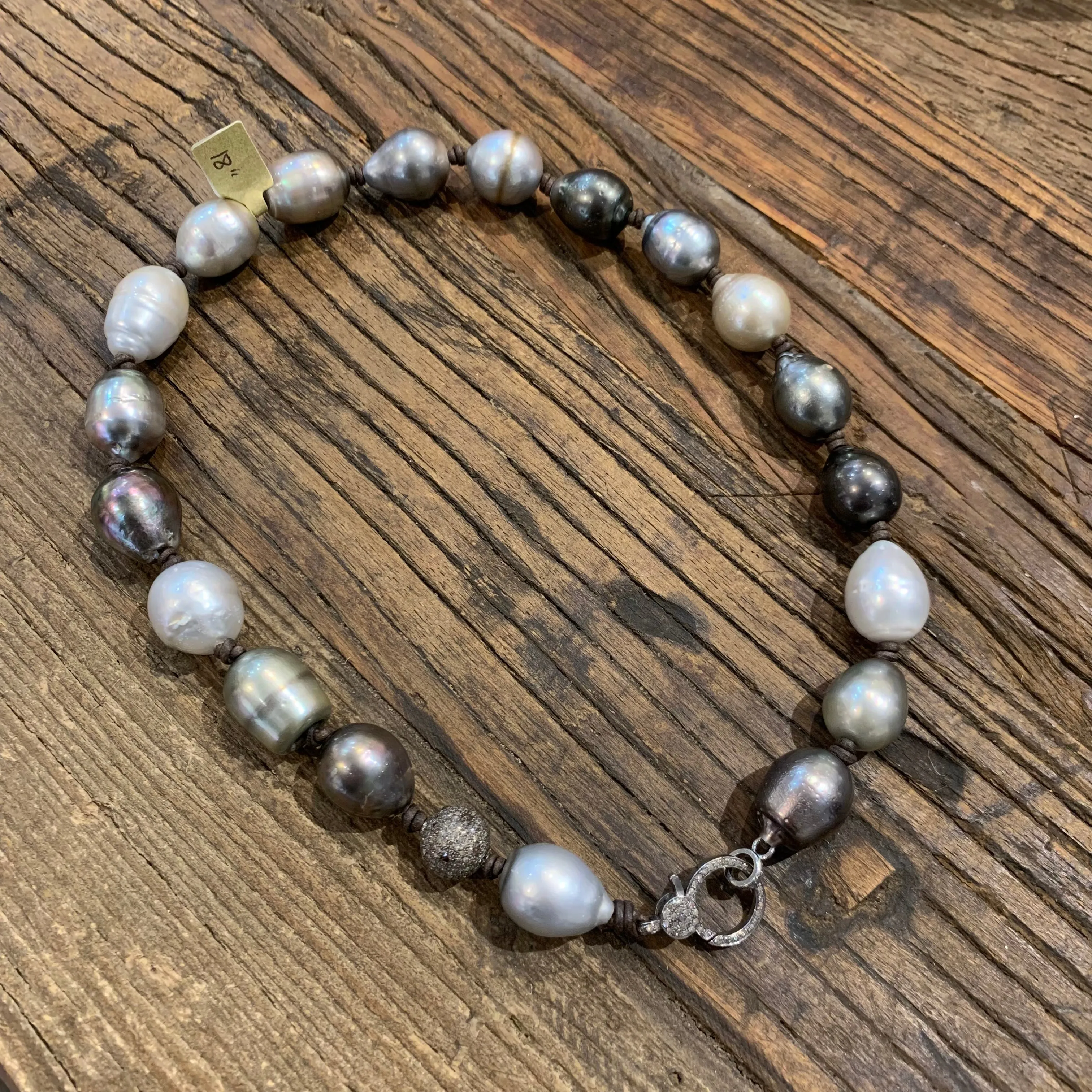 XL Tahitian Pearls w/ Diamond Ball & Clasp Choker | 18"
